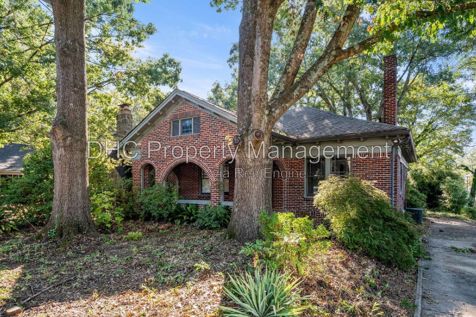 3 Bedroom Rental – 988 Woodbourne Drive Southwest, Atlanta, GA, 30310